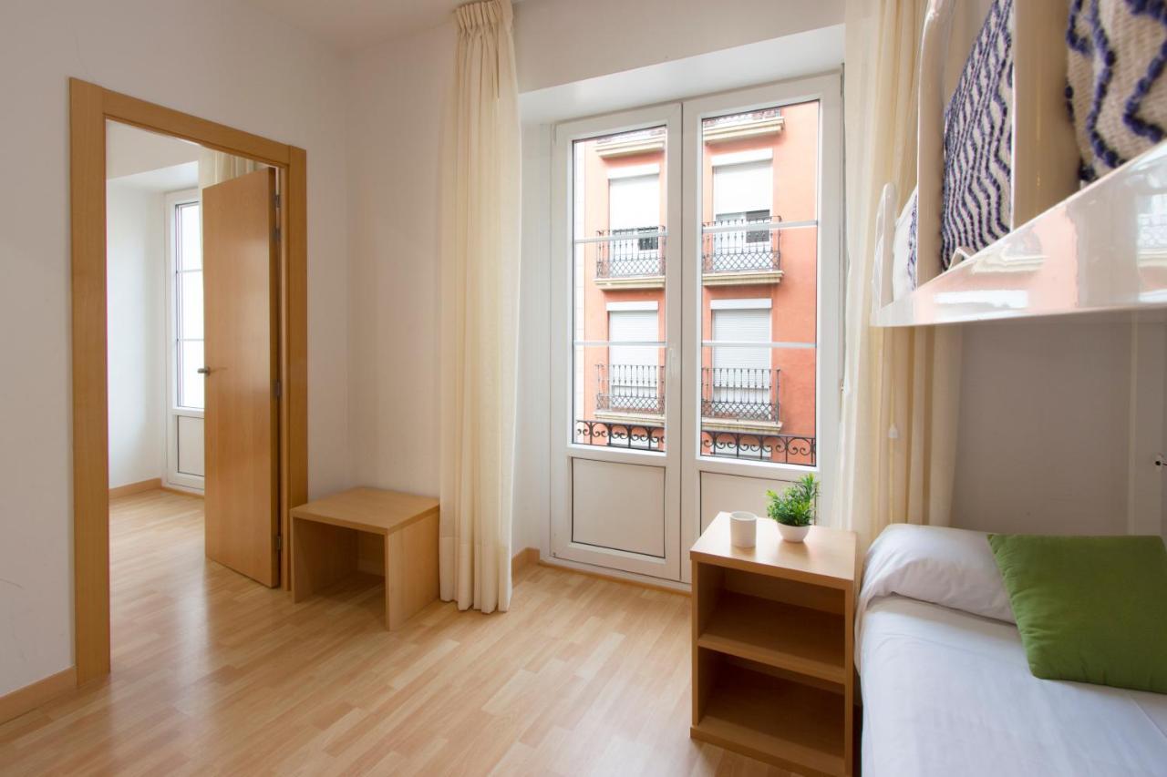 Hostal La Numantina Logrono Bagian luar foto