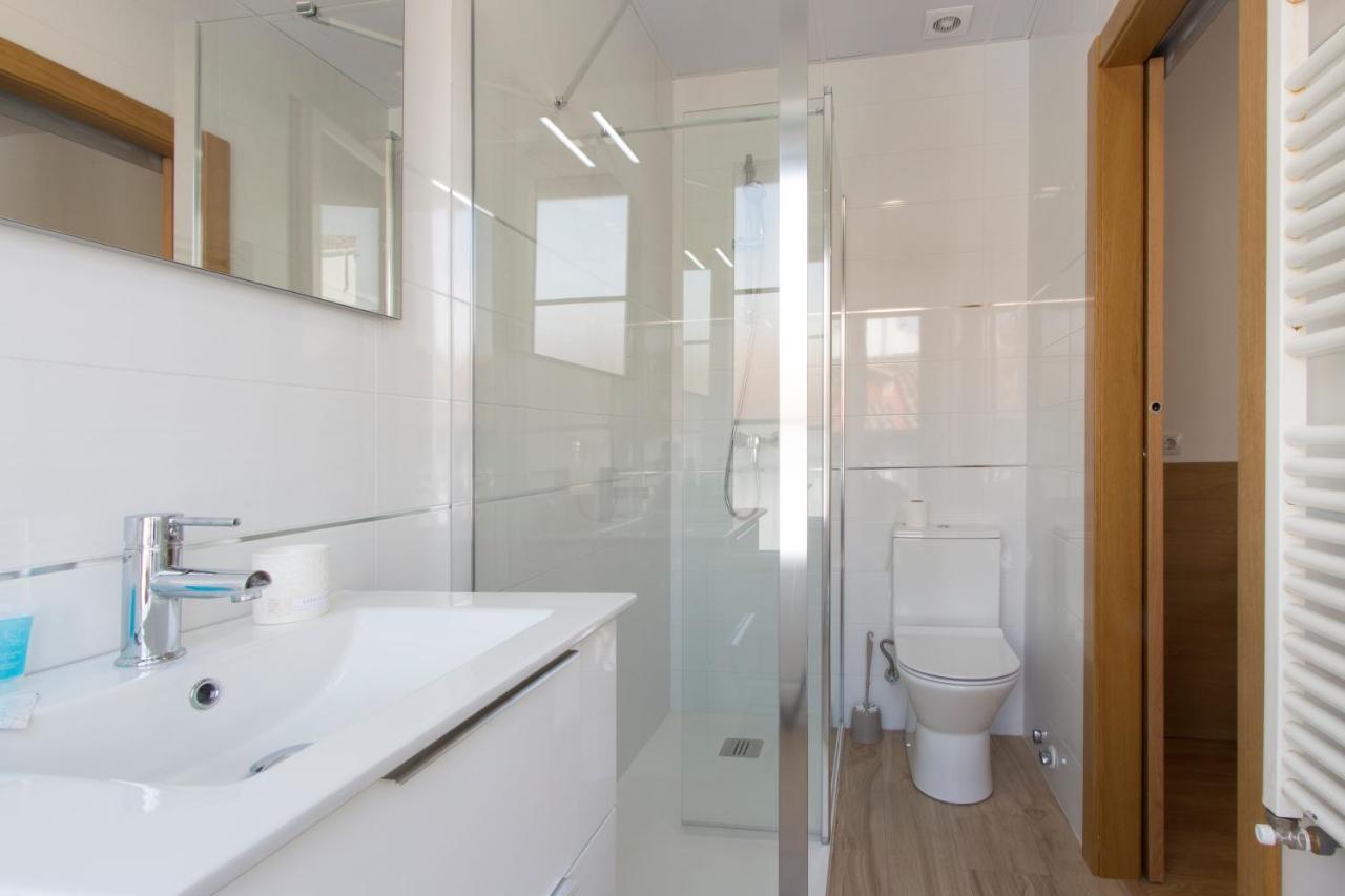 Hostal La Numantina Logrono Bagian luar foto