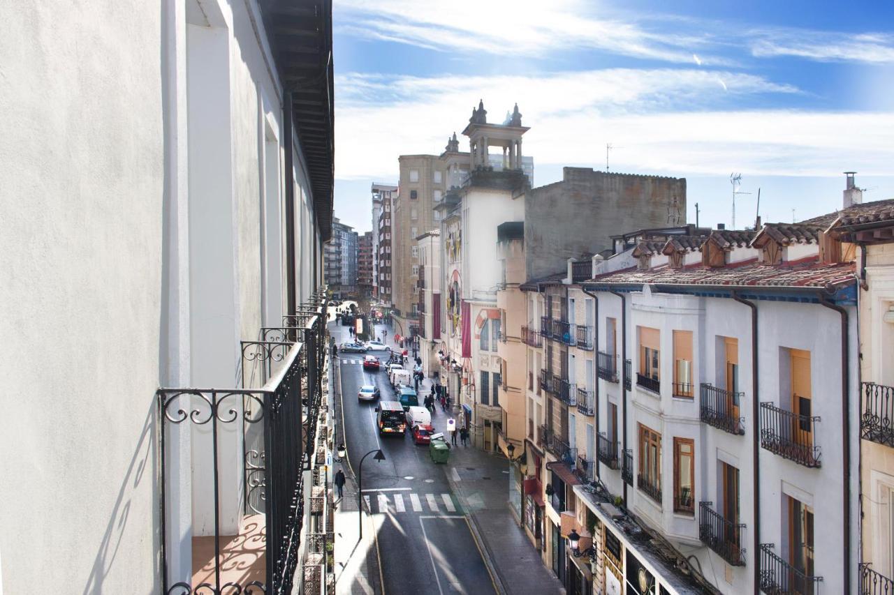 Hostal La Numantina Logrono Bagian luar foto
